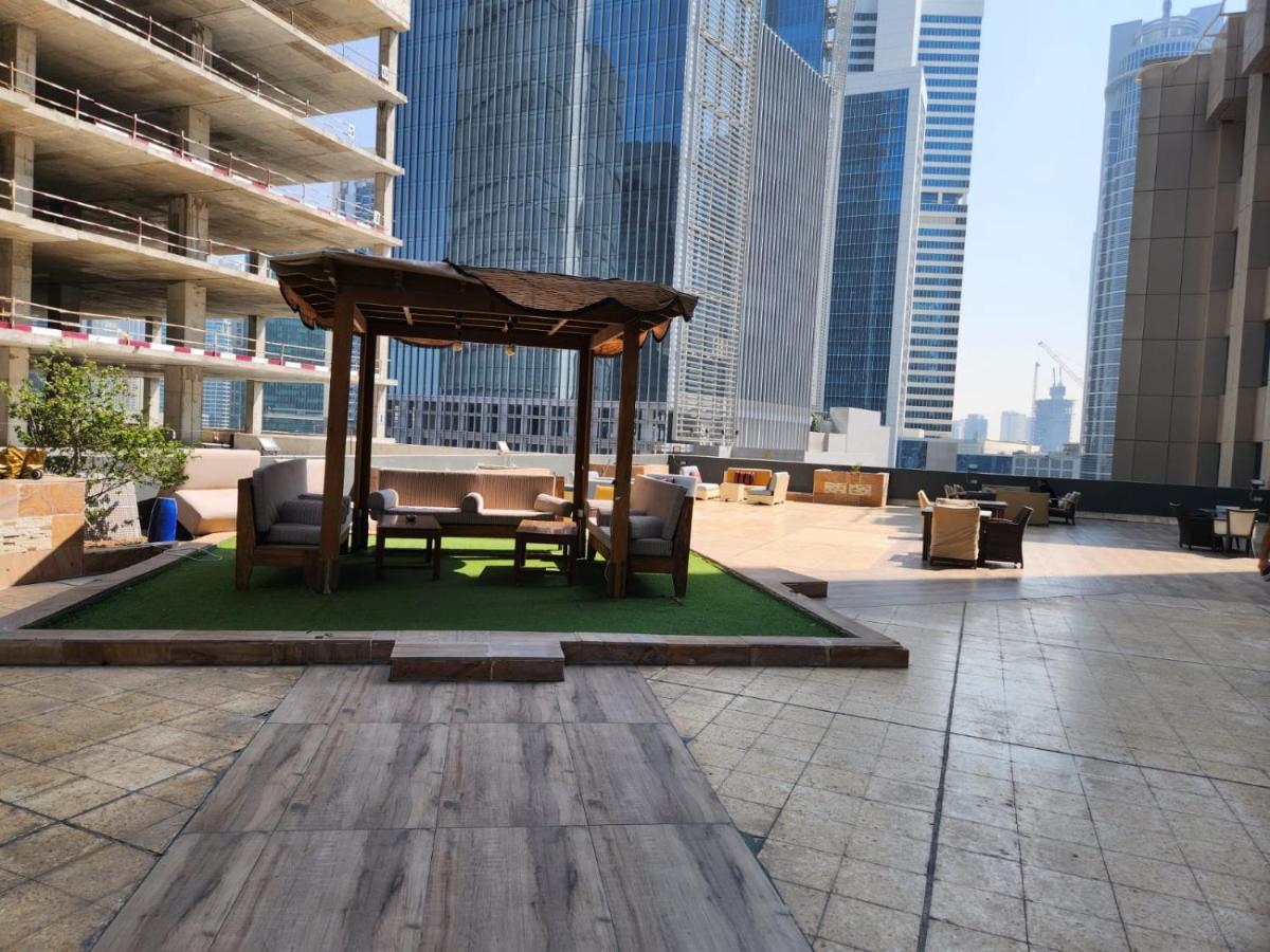 Furnished Studio Apartment Near Business Bay Metro Station 迪拜 外观 照片