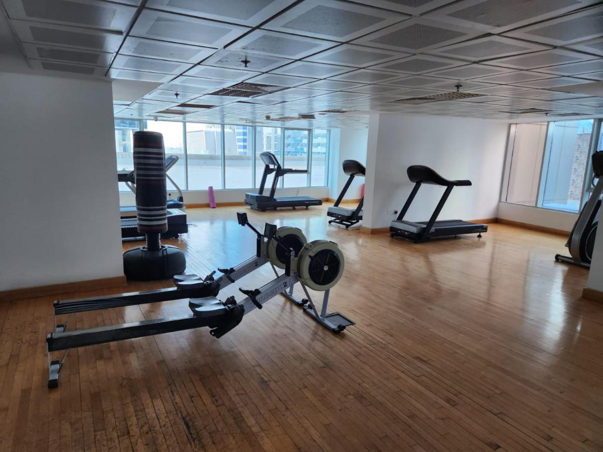 Furnished Studio Apartment Near Business Bay Metro Station 迪拜 外观 照片